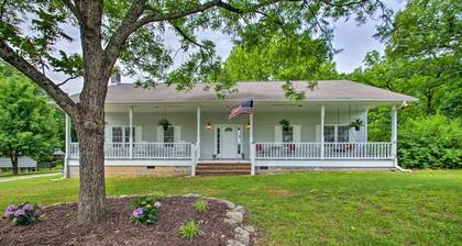 Charming Boydton Retreat ~ 5 Mi to Kerr Lake!