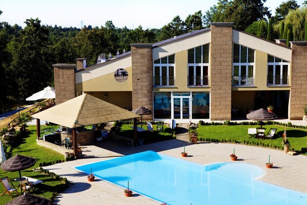 Piscina all'aperto