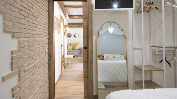 1 chambre, bureau, lit parapluie, Wi-Fi gratuit