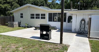 charming home in st augustine -Dog Friendly/Family friendly