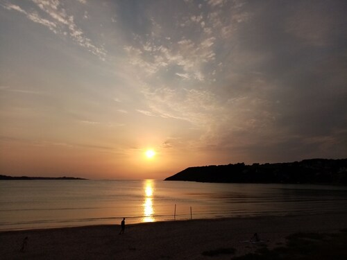 Charmantes Ferienhaus. Sea View Garden 