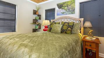 2 soverom, strykejern/-brett, wi-fi (inkludert) og sengetøy