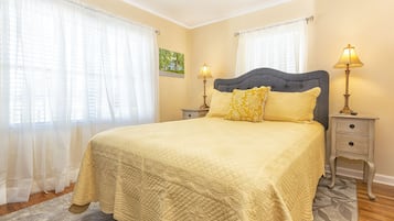 2 dormitorios, tabla de planchar con plancha, wifi gratis y ropa de cama