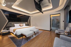 Suíte superluxo | Frigobar, cofres nos quartos, individualmente decorados