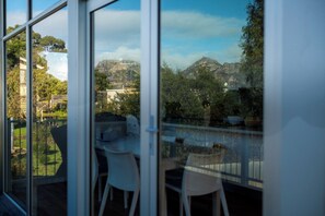 Interior - Park View - Freycinet Holiday Houses (Coles Bay)
