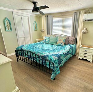 3 chambres, fer et planche à repasser, accès au Wi-Fi (inclus)