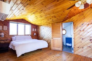 3 habitaciones, caja de seguridad en la habitación y escritorio