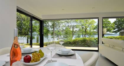 The Lookout, spectacular sea views