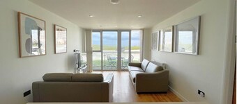 38 Zinc -  an apartment that sleeps 6 guests  in 2 bedrooms