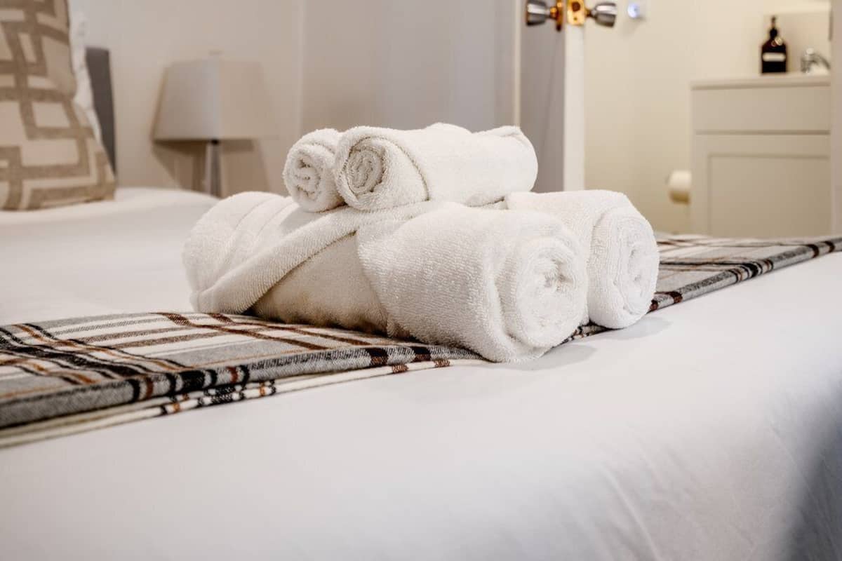 1 habitación, wifi gratis y ropa de cama