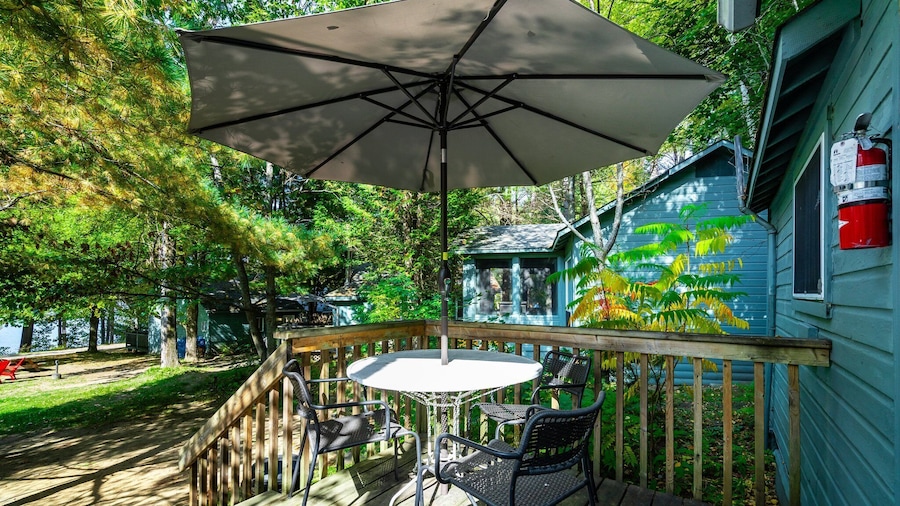 Muskoka Waterfront Retreat