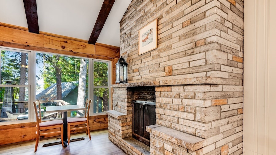 Muskoka Waterfront Retreat