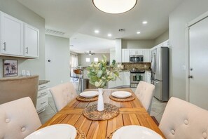 تناول الطعام