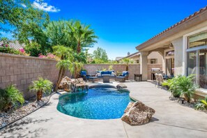 Imagen sin descripción, 3 de 50, botón