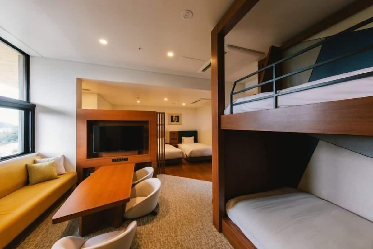 1 bedroom, in-room safe, free WiFi, bed sheets