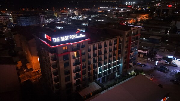 Front of property - evening/night - The Rest Port Nd Downtown (Edirne)