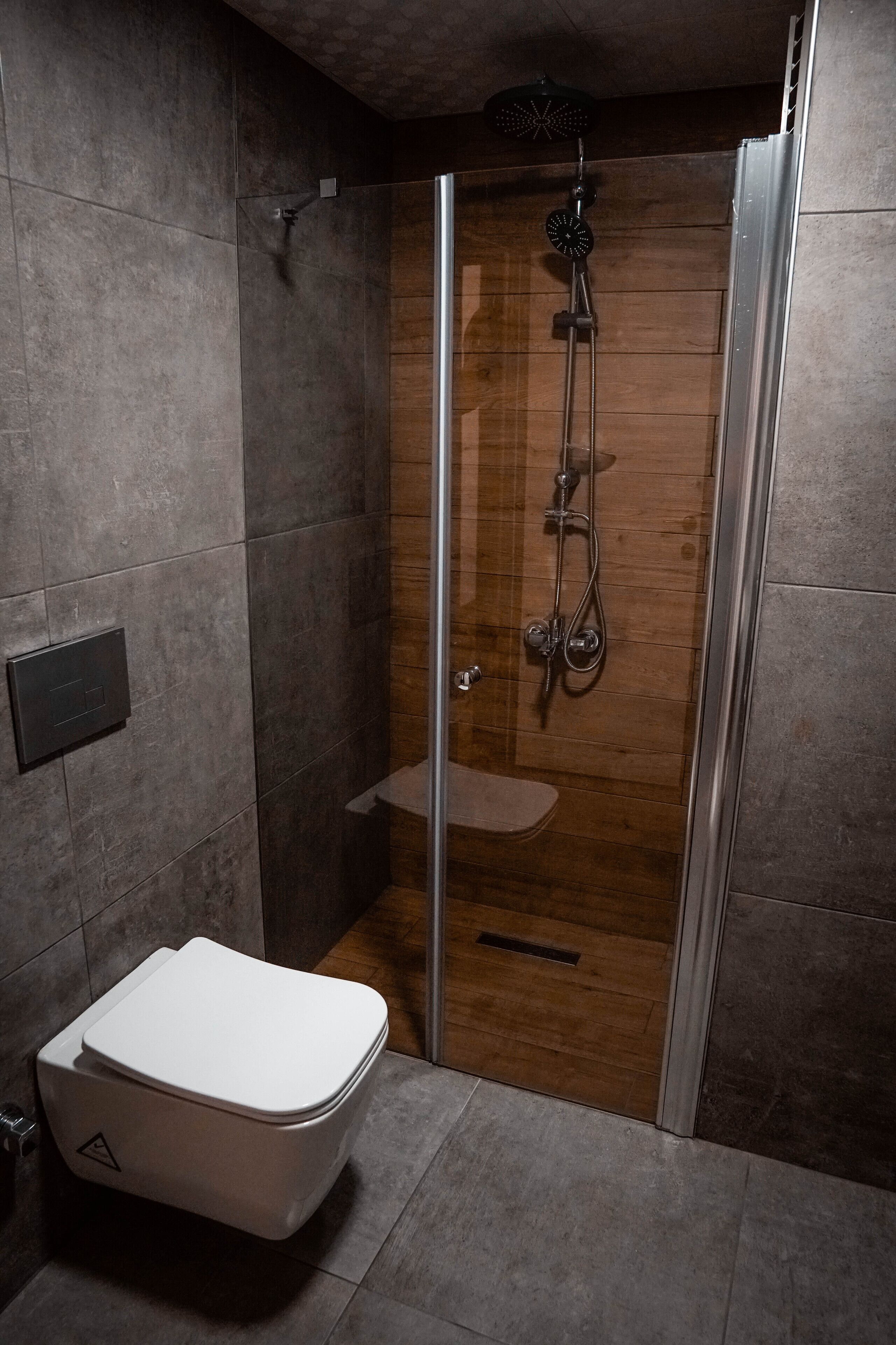 Shower, rainfall showerhead, hair dryer, slippers