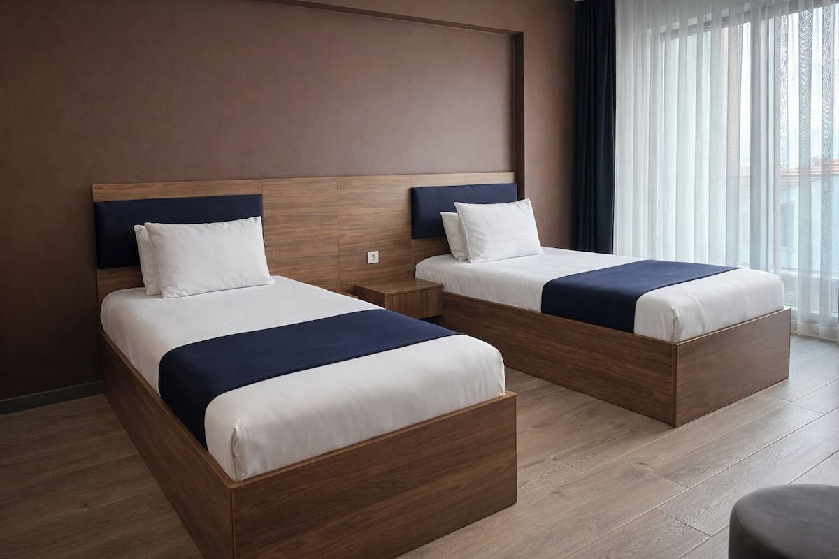 Family Suite | Minibar, desk, laptop workspace, soundproofing