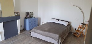 3 camere, Wi-Fi gratuito