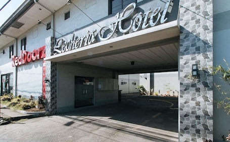 Exterior. Reddoorz Near SM Calamba