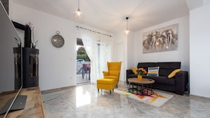 Villa (Three Bedroom villa with Swimming Poo) | Living room - Villa Nero (Vir)