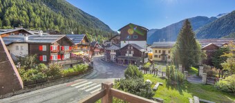 Monterosa Cozy Apartment 200m From Ski