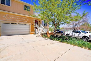 Exterior - Moab Retreat House - North Side (Moab)