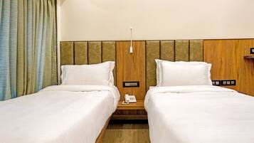 Deluxe Room | Egyptian cotton sheets, premium bedding, individually decorated