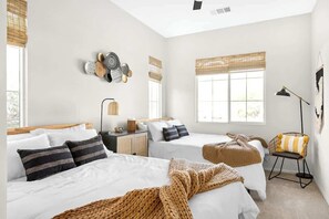 5 bedrooms, travel crib, WiFi, bed sheets