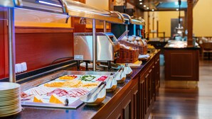 A buffet with various food items and a self-service station. - Reitenberger Spa Medical (Marianske Lazne)