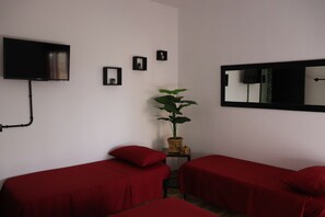 2 bedrooms, free WiFi, wheelchair access - Seafront apartment in Gallipoli (2nd floor - holiday house) (Gallipoli)