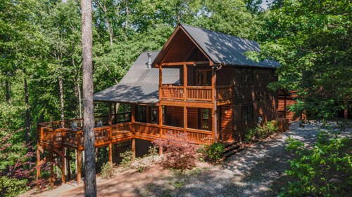 Aska Retreat by Escape to Blue Ridge