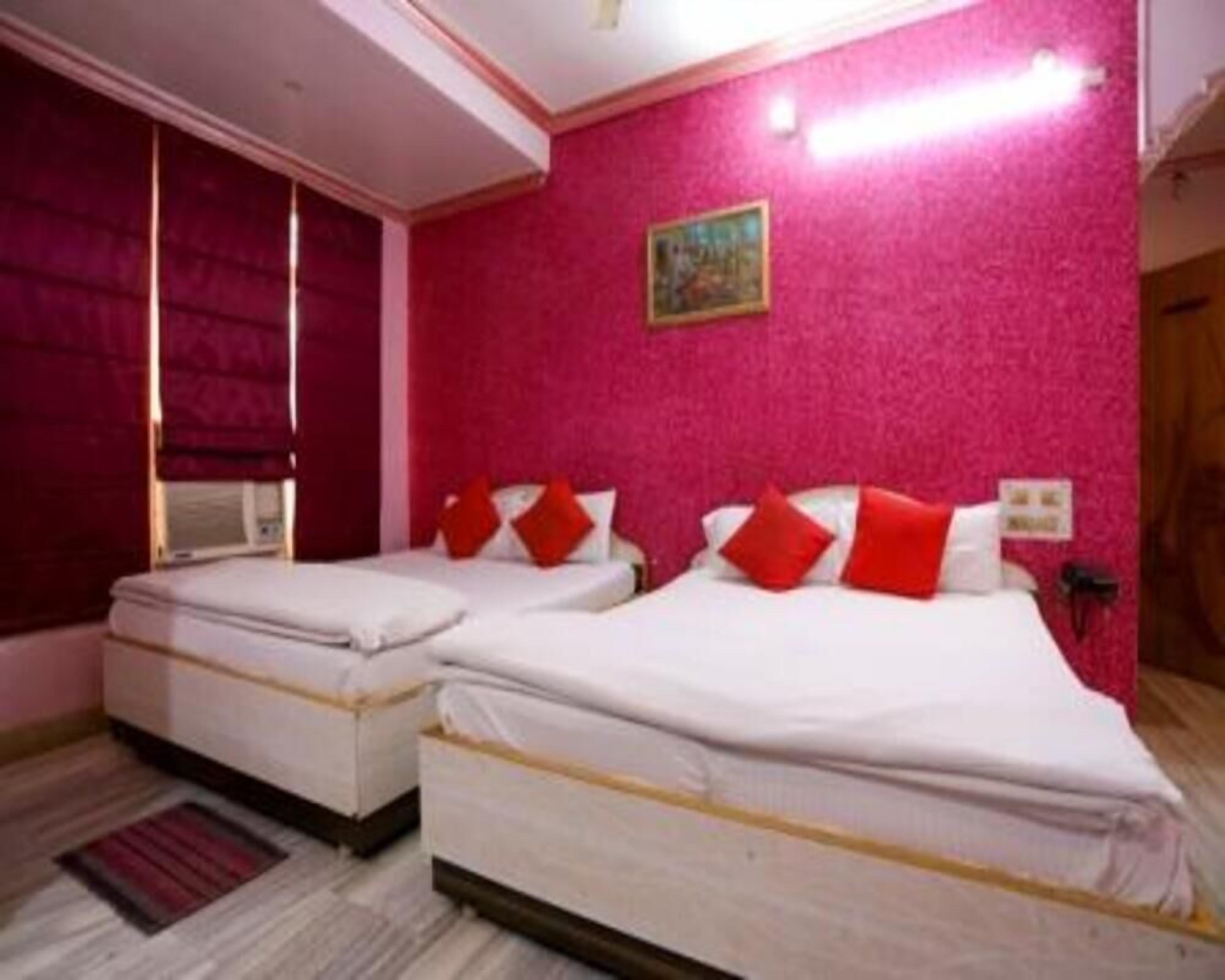 Family Quadruple Room | Free WiFi