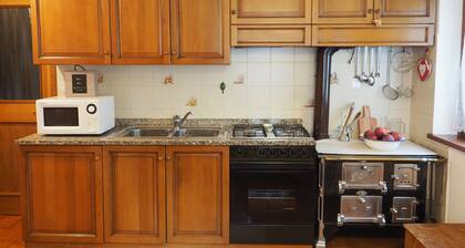 Holiday House -Dalla Dora- in the heart of the Venetian Dolomites