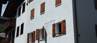 Holiday House -Dalla Dora- in the heart of the Venetian Dolomites