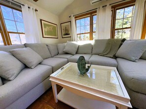 Smart TV, fireplace, offices