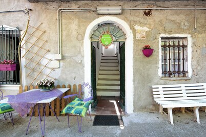 Apartment 'Orizzonte Calmo' with Mountain View, Garden and Wi-Fi