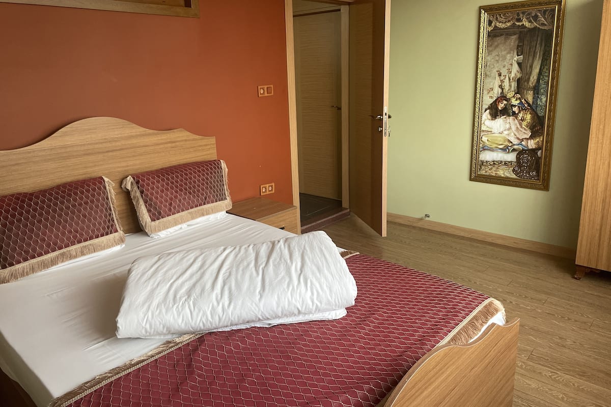 Design-Apartment, 3 Schlafzimmer, Balkon | 2 Schlafzimmer, hochwertige Bettwaren, Schreibtisch