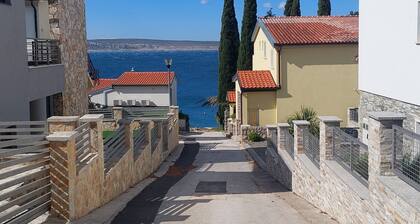 Apartments Šušnjara