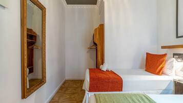 Standard-Apartment | Zimmersafe, kostenloses WLAN, Bettwäsche