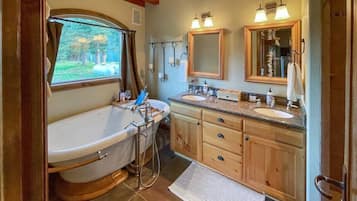 Free toiletries, hair dryer, towels