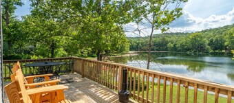 Kiwanie Lodge, Large Lakefront Home, Sleeps 12