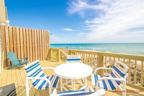 Outdoor dining - 2 Britt Buoys - Approx. 1.2 miles south of Surf City (Surf City)