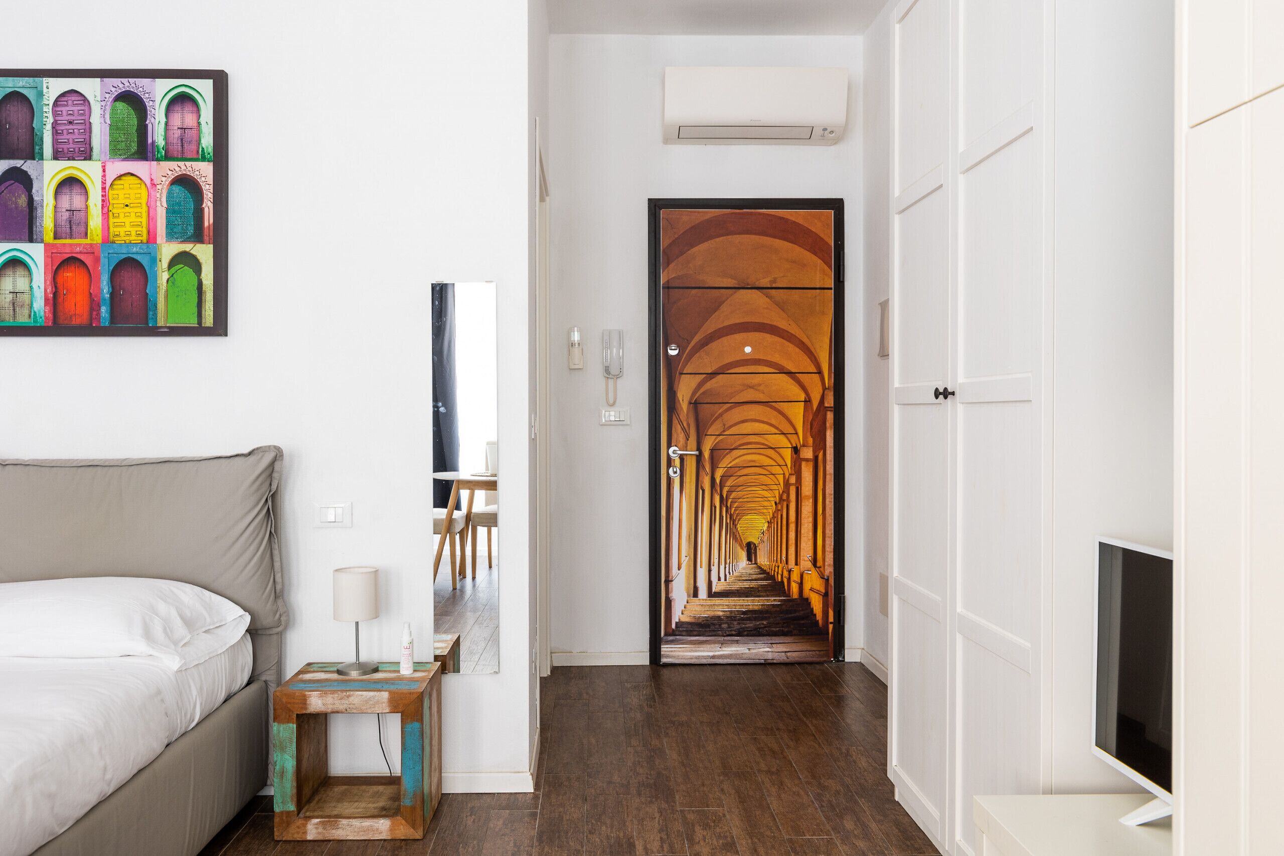 Ferros/tábuas de passar roupa, Wi-Fi de cortesia, roupa de cama