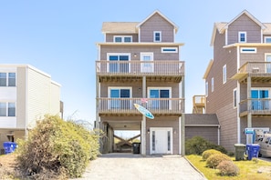 Exterior - Borders The Beach  - 5BR Oceanfront Home with Amazing Views! (Surf City)