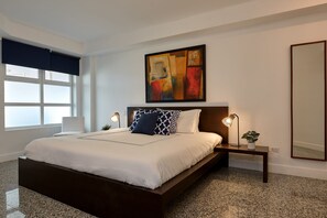 6 chambres, fer et planche à repasser, lit parapluie, Wi-Fi gratuit
