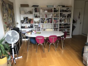Dining - Appartement Familial Proche Montmartre (Paris)