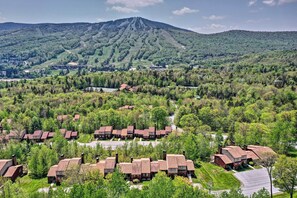 Aerial view - Timber Creek Townhome w/ 2 Decks & Mtn Views! (West Dover)