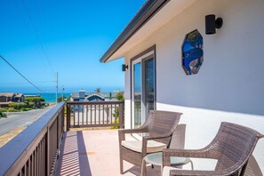 Property grounds - Gorgeous 3 Bedroom Monthly Rental in Marine Terrace! Pet-Friendly Too! (Cambria)