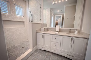 Apartment, 6 Schlafzimmer | Badezimmer | Handtücher
